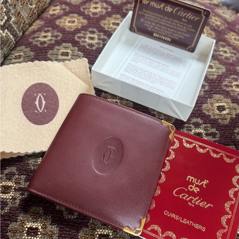 Vintage Cartier Burgundy Mens Bifold Wallet - Picture 3 of 6